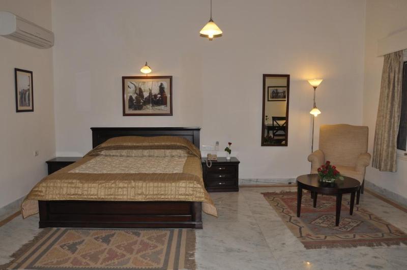 Bijolai Palace - A Inde Hotel , Jodhpur Джодпур Екстериор снимка
